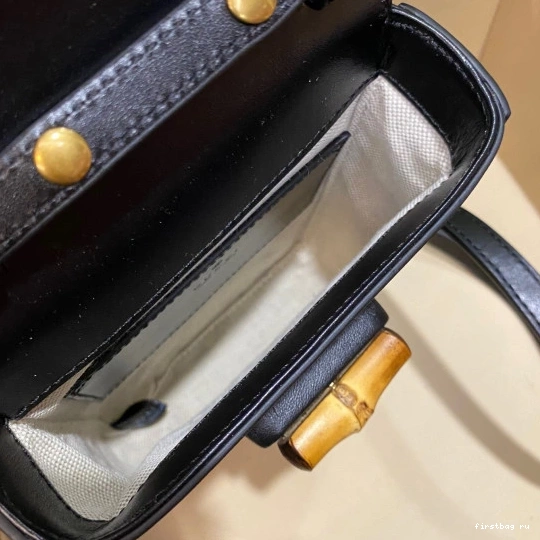 First bag ru Bamboo handbag Gucci mini 0819